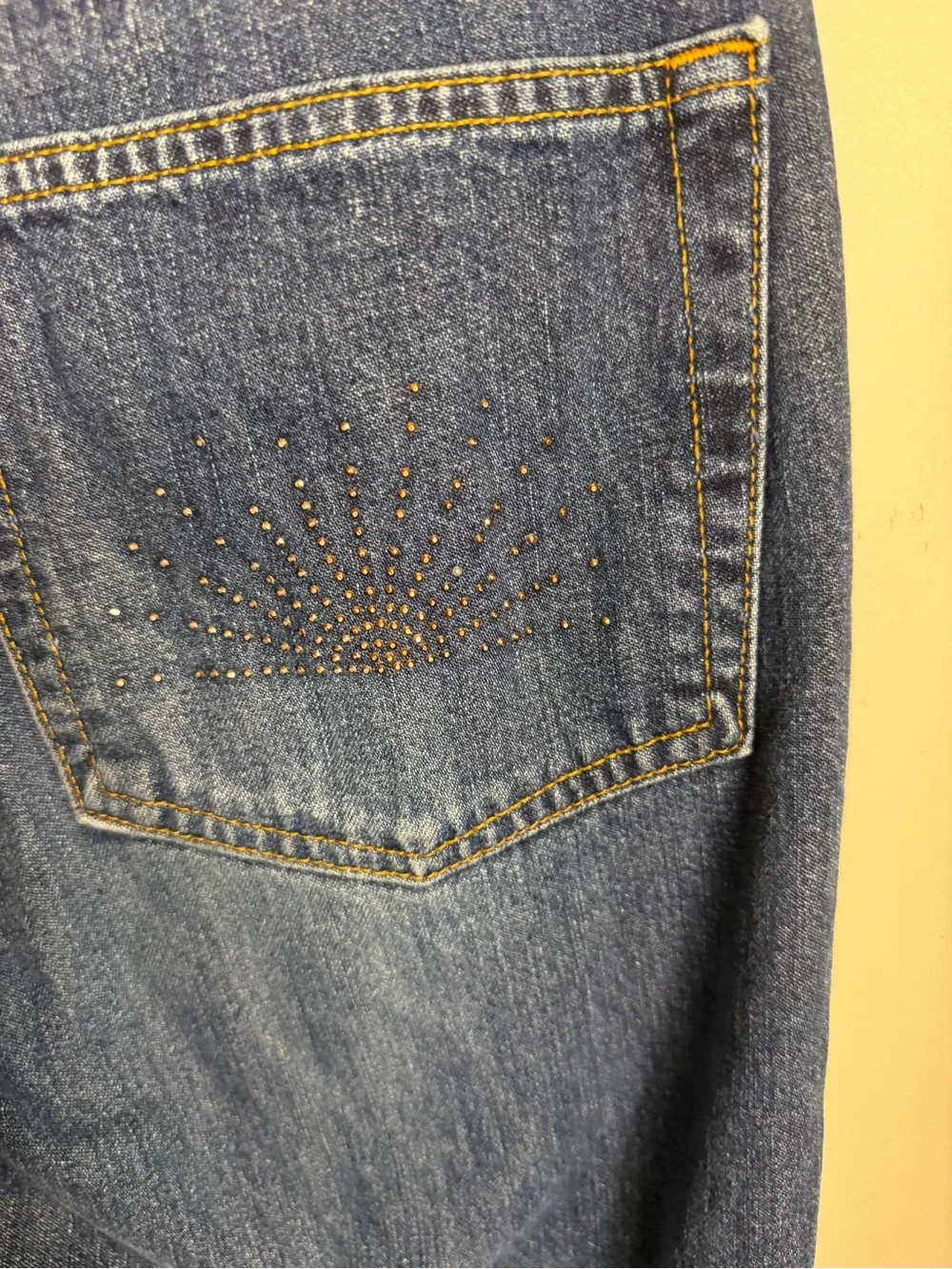 Vintage Y2K Abercrombie & Fitch Medium Blue Flare Jeans